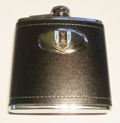 40 COMMANDO SHIELD or DAGGER ROYAL MARINES HIP FLASK IN STAINLESS OR LEATHERETTE - Image 2