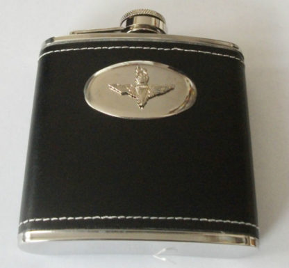 PARACHUTE REGIMENT WINGS HIP FLASK